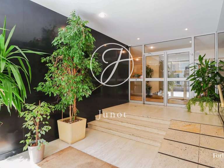 Appartement Paris 17e - 2 chambres - 94m²