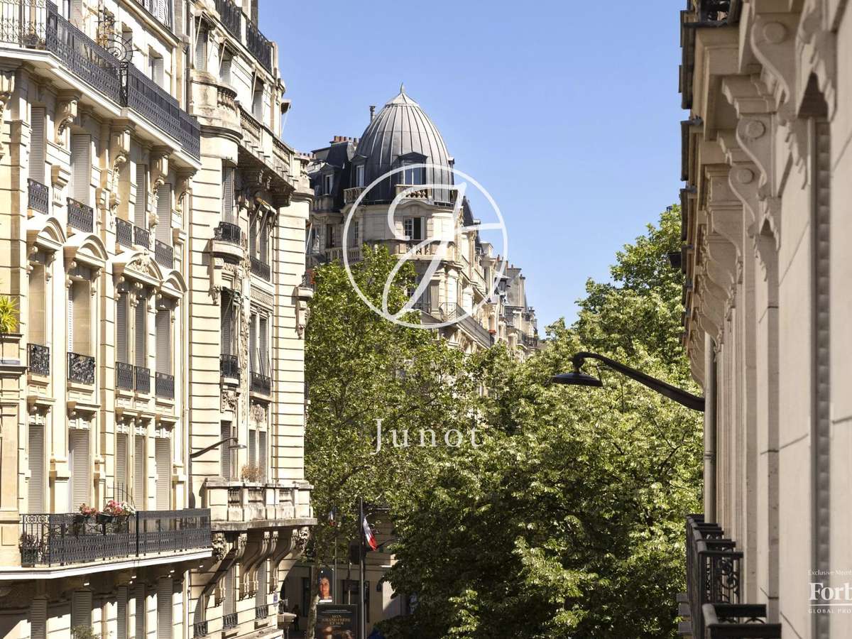 Apartment Paris 17e