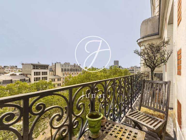 Appartement Paris 17e - 5 chambres - 159m²
