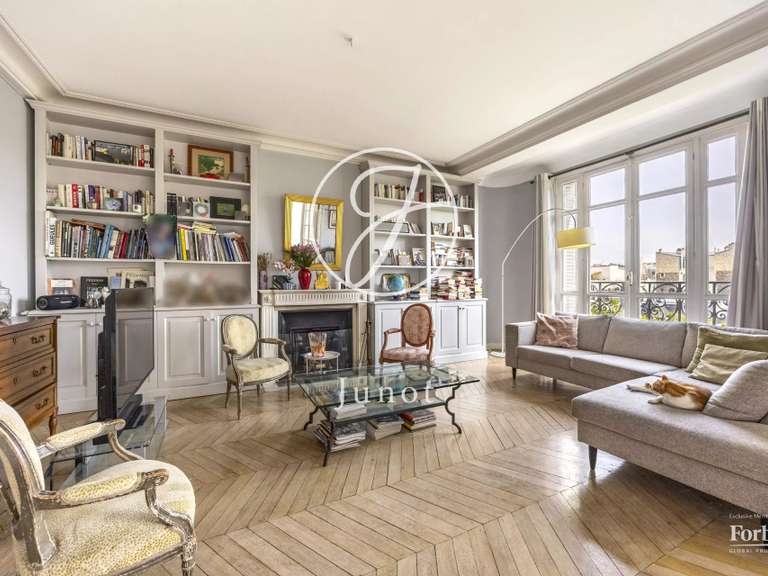 Appartement Paris 17e - 5 chambres - 159m²