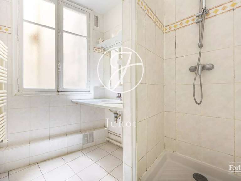 Appartement Paris 17e - 5 chambres - 159m²