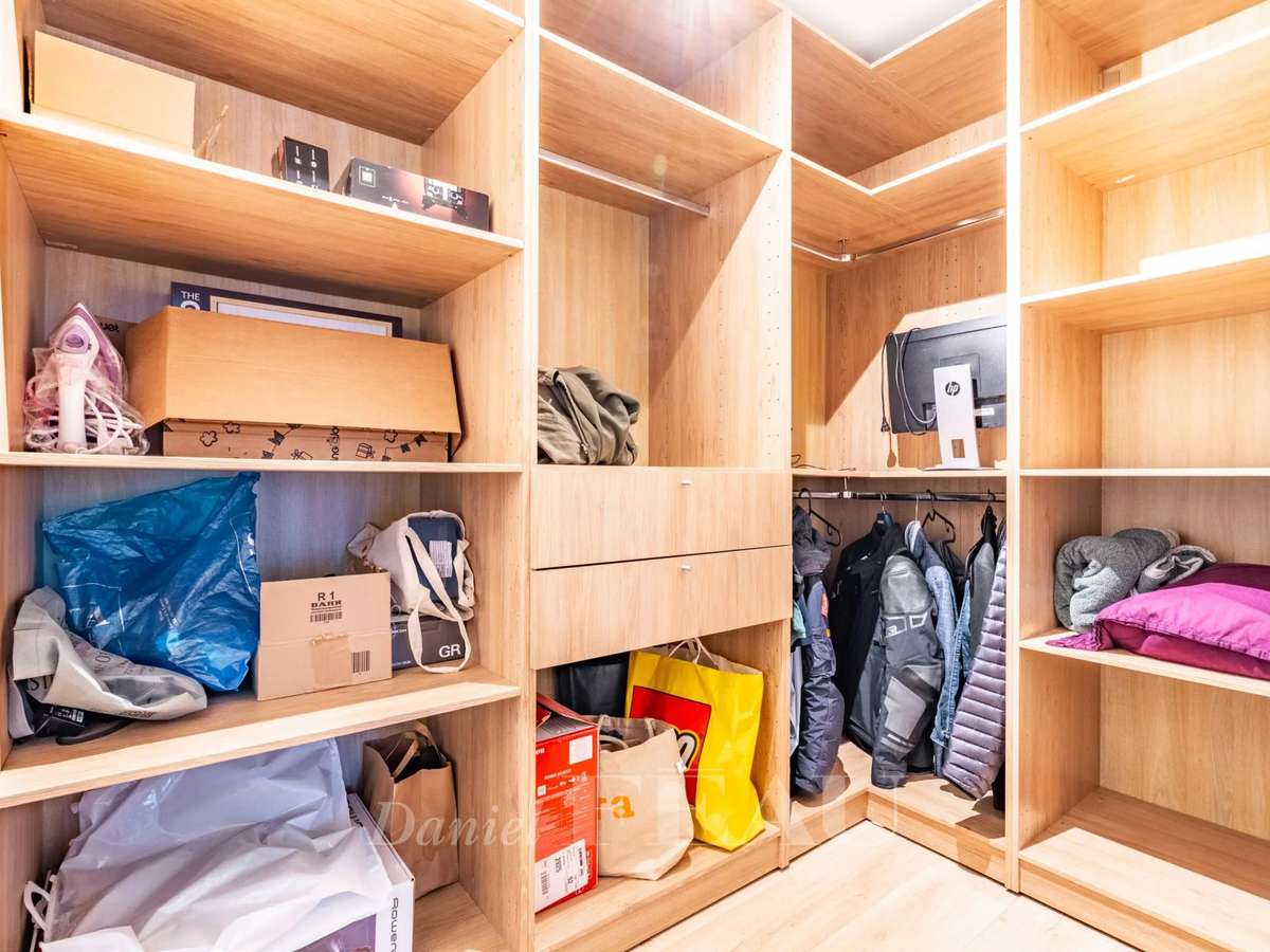 Apartment Paris 17e