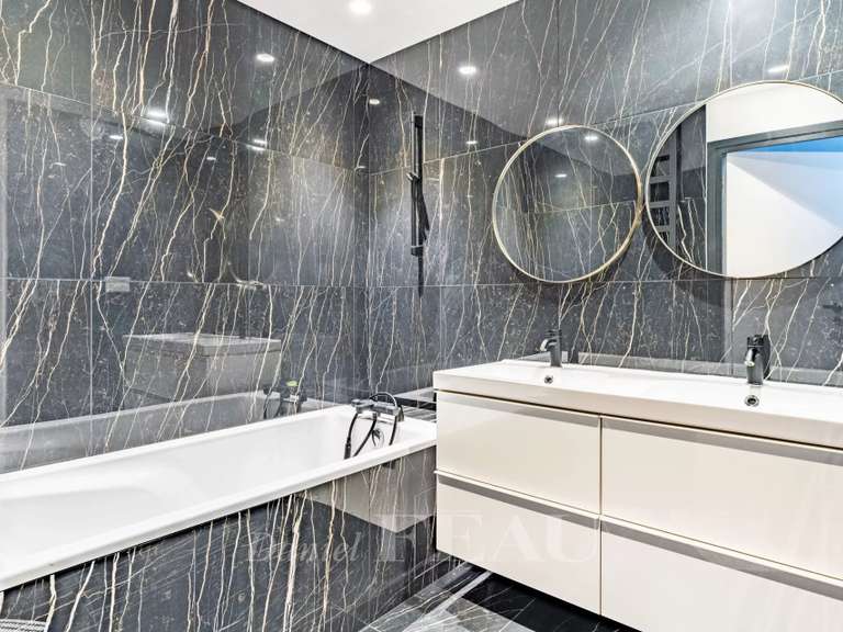 Appartement Paris 17e - 2 chambres - 54m²