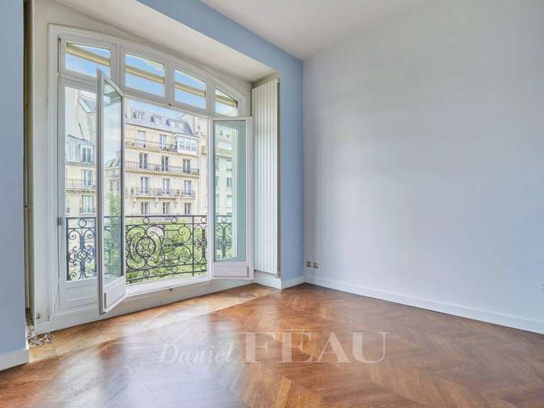 Appartement Paris 17e - 3 chambres - 175m²