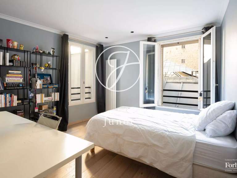 Appartement Paris 17e - 5 chambres - 157m²