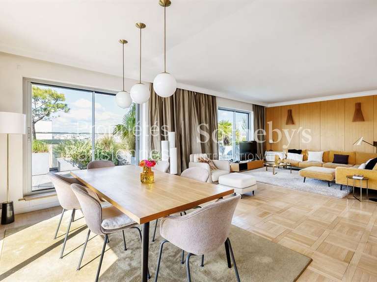 Appartement Paris 17e - 2 chambres - 165m²