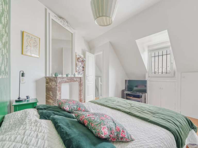 Appartement Paris 17e - 6 chambres - 211m²