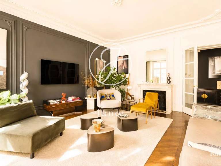 Appartement Paris 17e - 4 chambres - 168m²