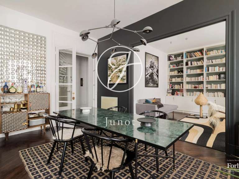 Appartement Paris 17e - 4 chambres - 168m²