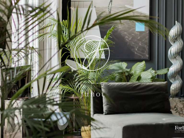 Appartement Paris 17e - 4 chambres - 168m²