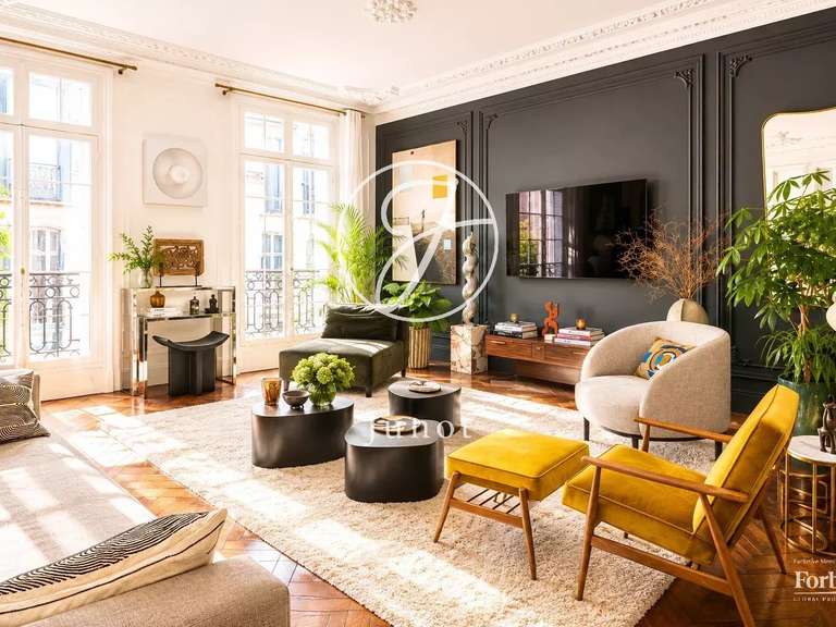 Appartement Paris 17e - 4 chambres - 168m²