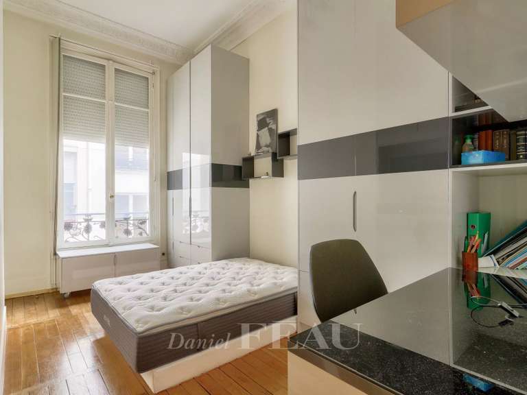 Appartement Paris 17e - 4 chambres - 259m²