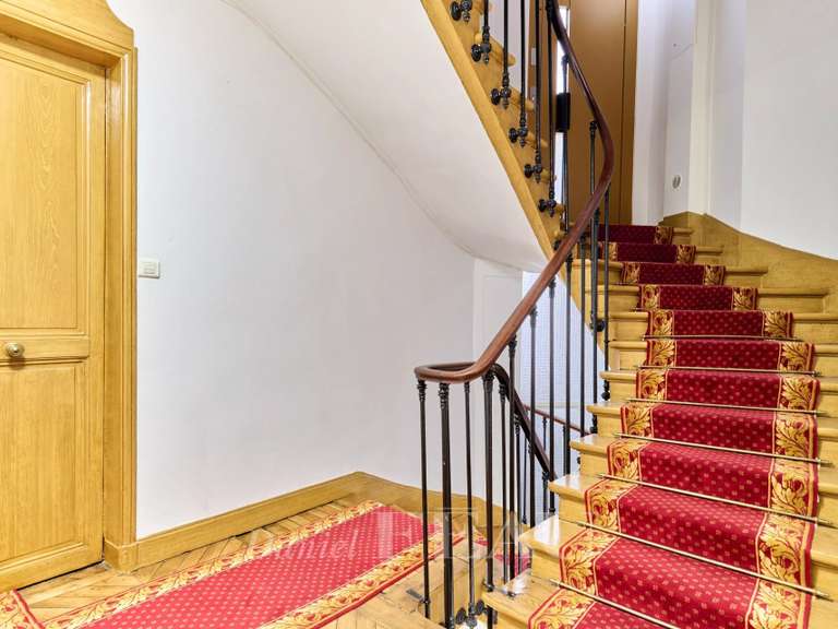 Appartement Paris 17e - 2 chambres - 61m²