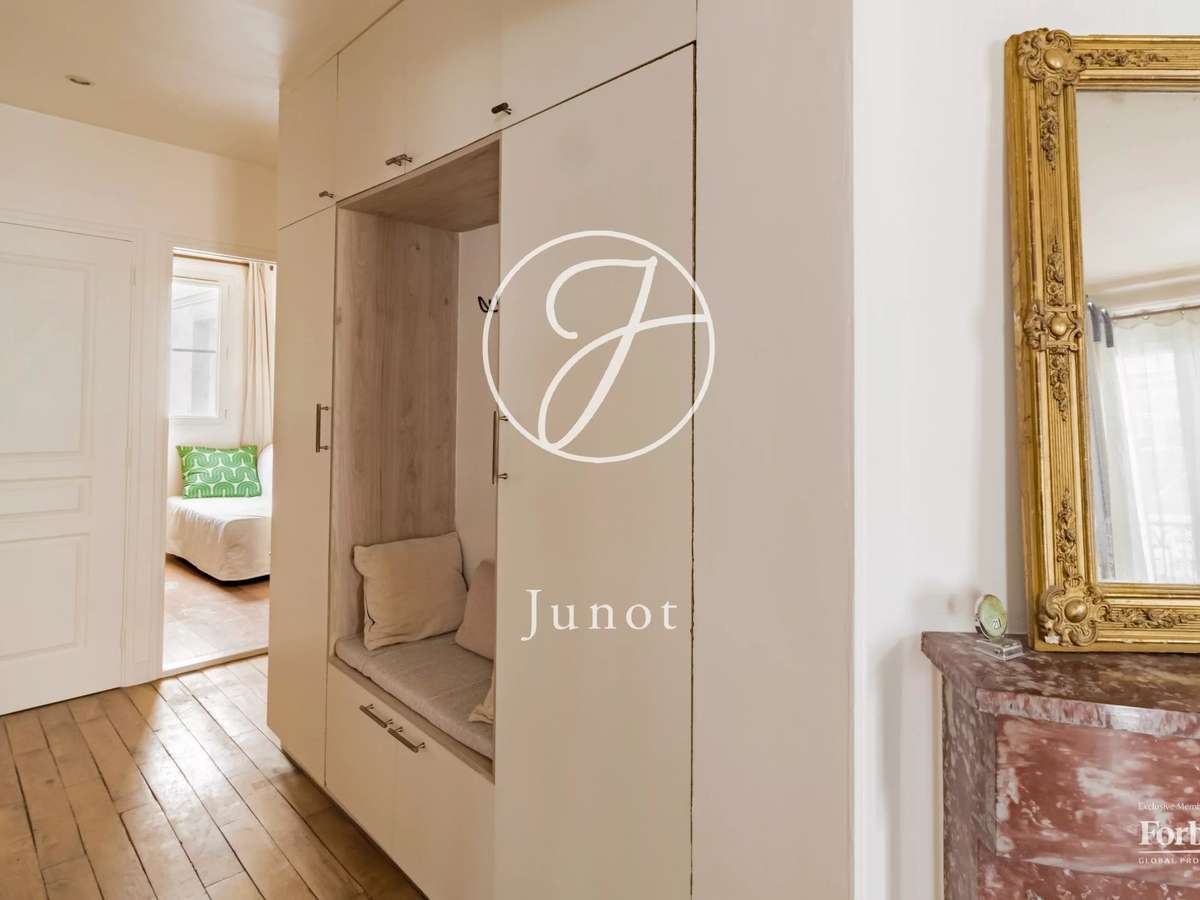 Apartment Paris 17e