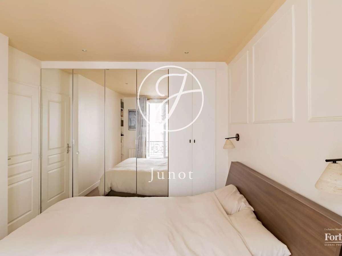 Apartment Paris 17e