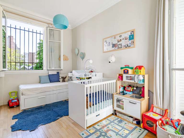 Appartement Paris 17e - 4 chambres - 123m²