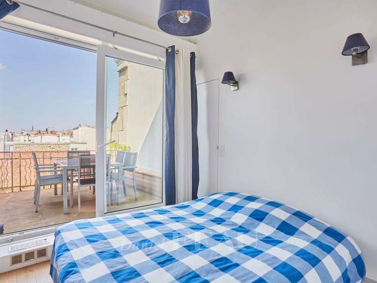 Appartement Paris 17e - 4 chambres - 217m²