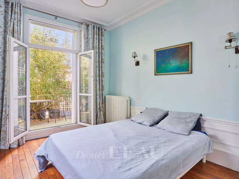 Appartement Paris 17e - 4 chambres - 217m²