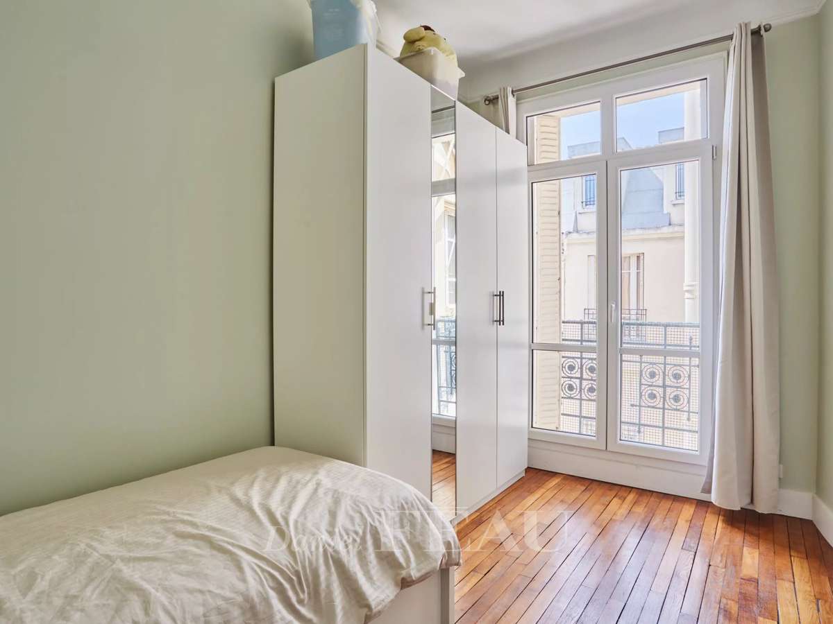 Apartment Paris 17e