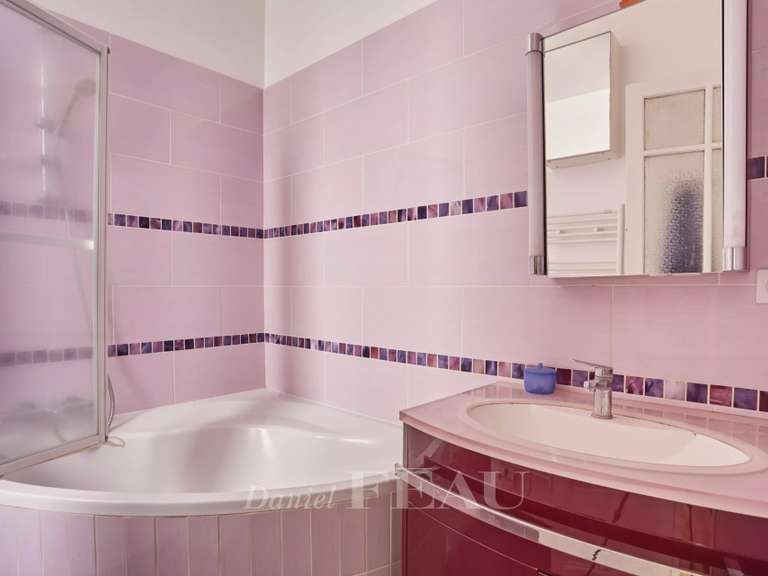 Appartement Paris 17e - 4 chambres - 217m²