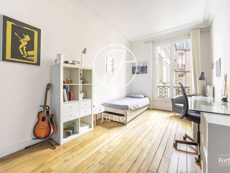 Appartement Paris 17e - 5 chambres - 218m²