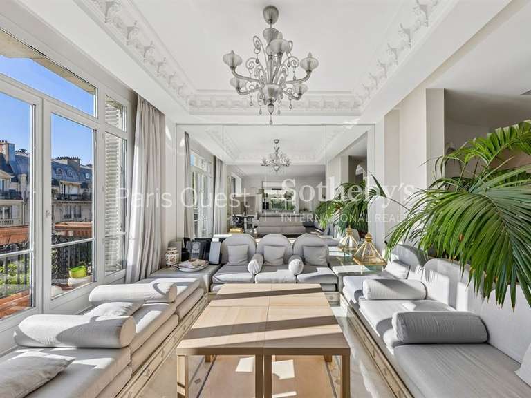 Appartement Paris 17e - 5 chambres - 310m²