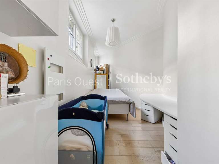 Appartement Paris 17e - 5 chambres - 310m²