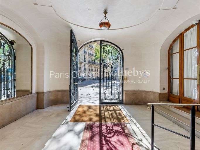 Appartement Paris 17e - 5 chambres - 310m²