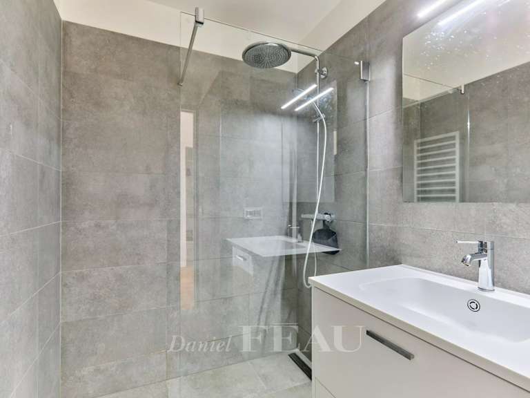 Appartement Paris 17e - 3 chambres - 98m²