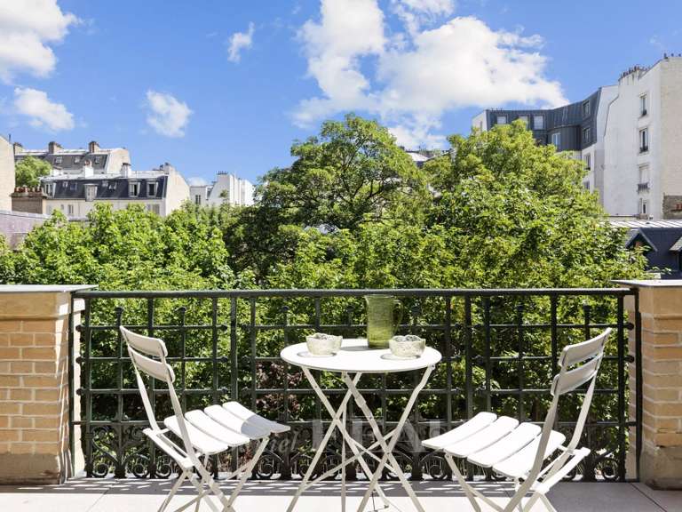 Appartement Paris 17e - 3 chambres - 197m²