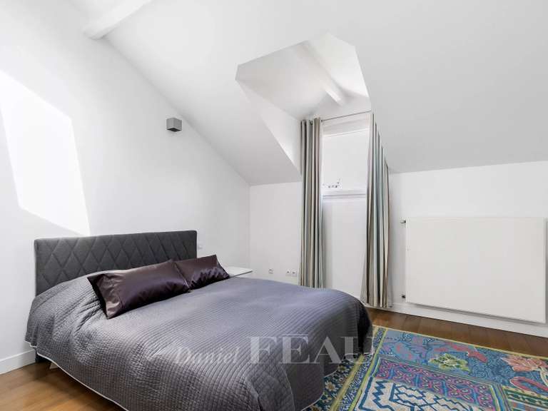 Appartement Paris 17e - 3 chambres - 197m²
