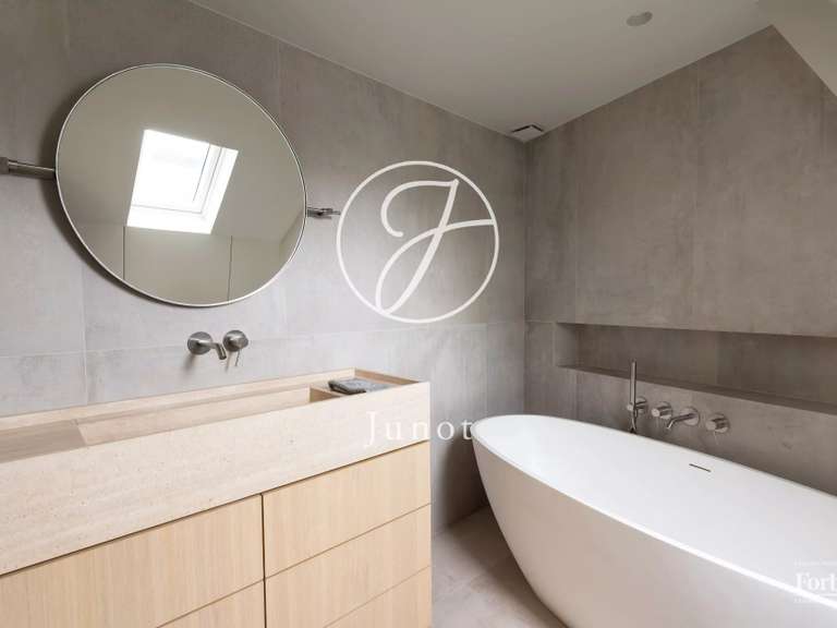 Appartement Paris 17e - 3 chambres - 246m²