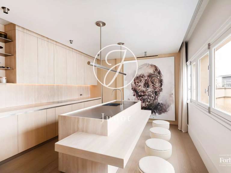 Appartement Paris 17e - 3 chambres - 246m²