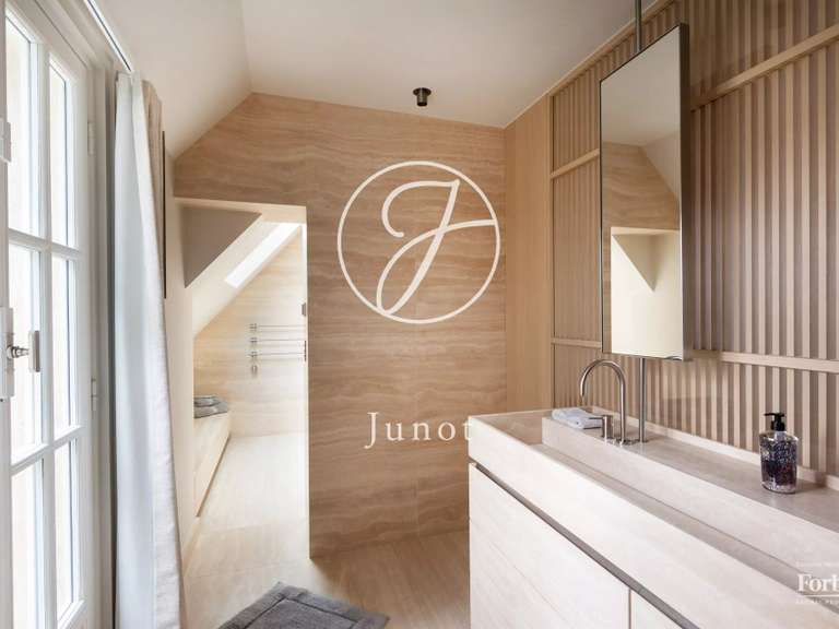Appartement Paris 17e - 3 chambres - 246m²