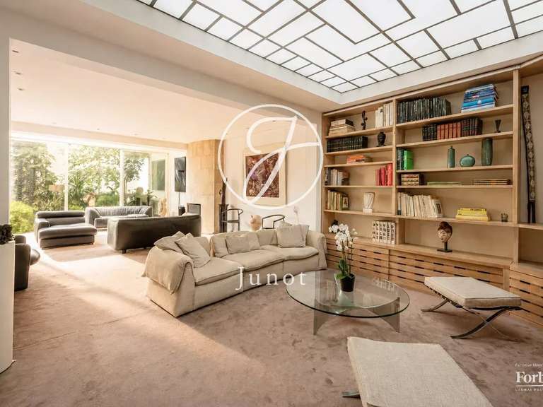 Appartement Paris 17e - 3 chambres - 174m²