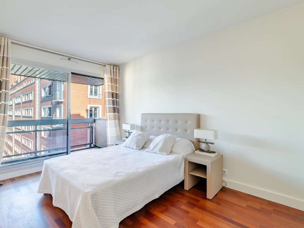 Apartment Paris 17e