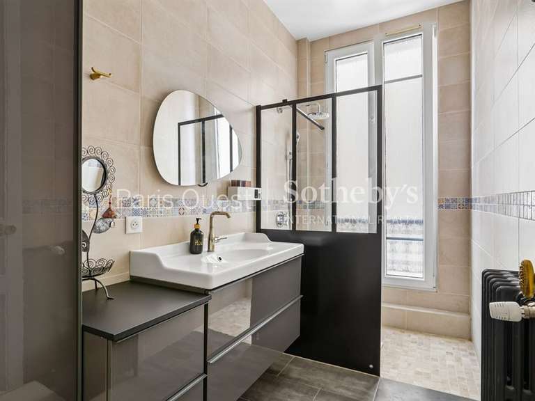 Appartement Paris 17e - 4 chambres - 201m²
