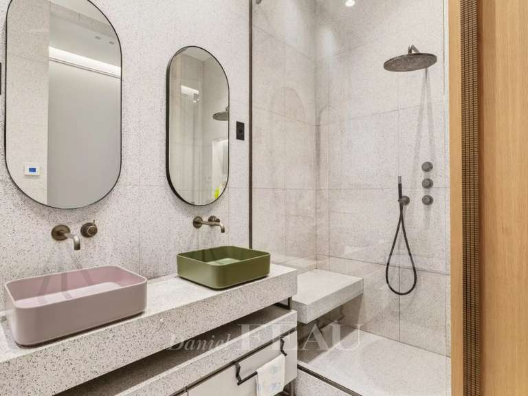 Appartement Paris 17e - 5 chambres - 228m²