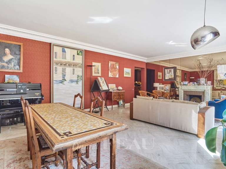 Appartement Paris 17e - 2 chambres - 105m²