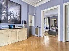 Appartement Paris 17e - 3 chambres - 167m²