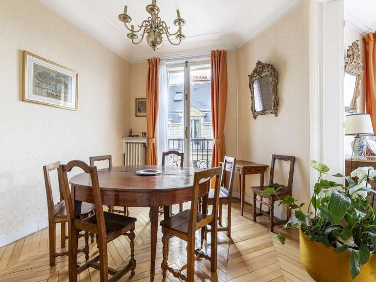 Appartement Paris 17e - 7 chambres - 170m²