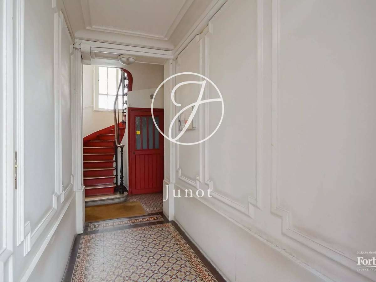 Apartment Paris 17e
