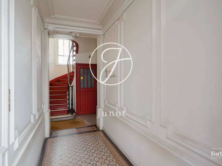 Appartement Paris 17e - 3 chambres - 107m²