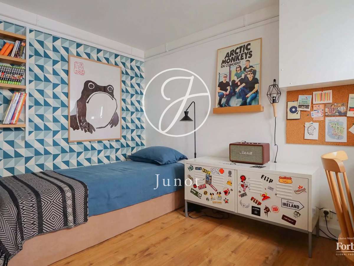 Apartment Paris 17e