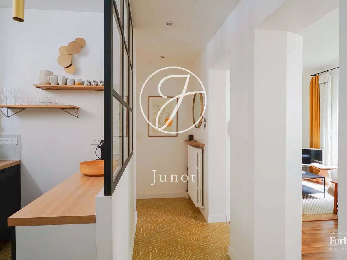 Apartment Paris 17e