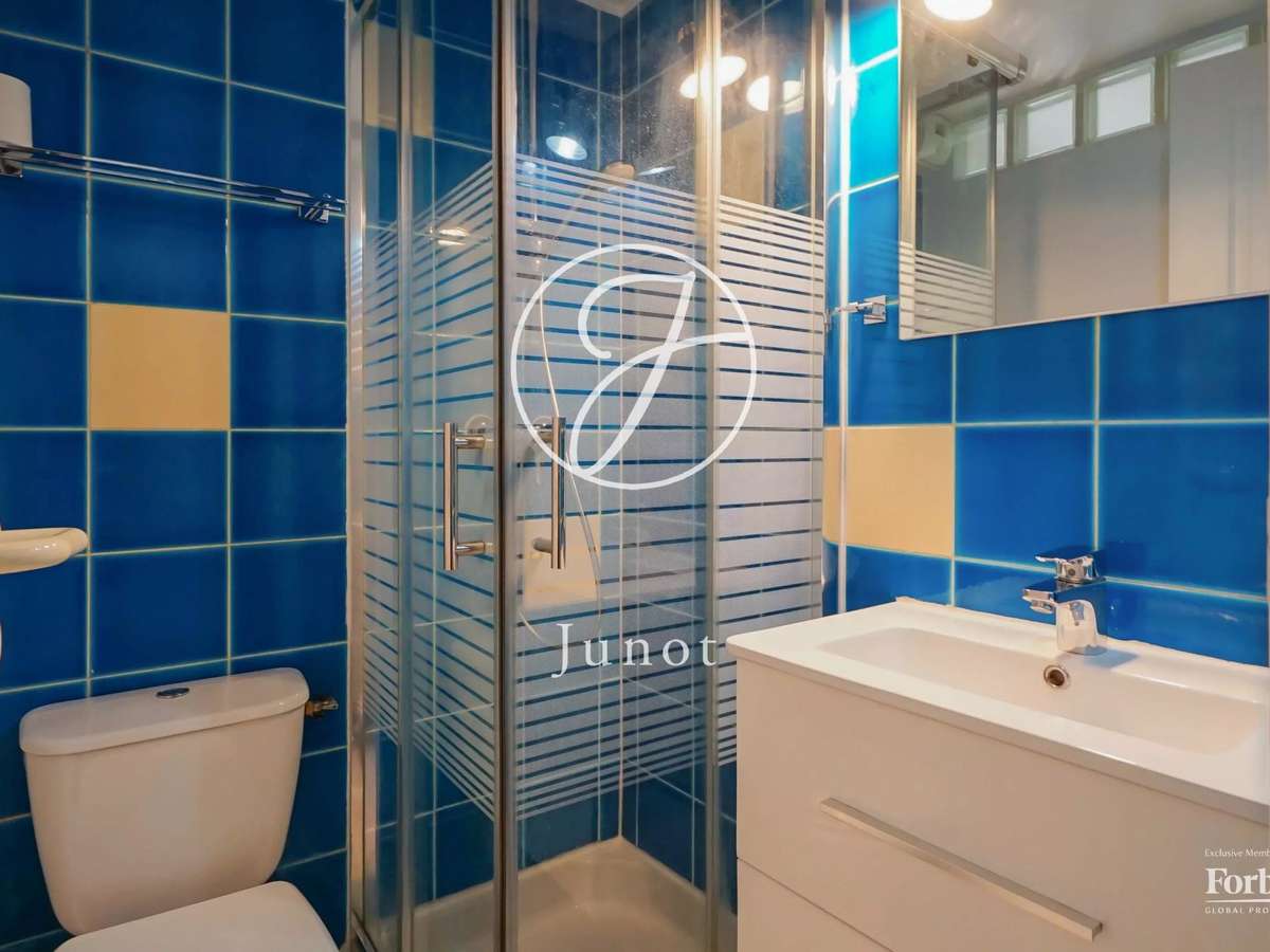 Apartment Paris 17e
