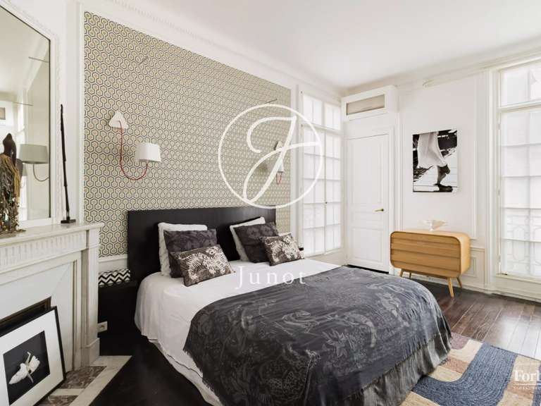 Appartement Paris 17e - 4 chambres - 168m²