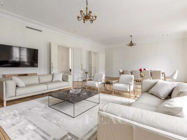 Apartment Paris 17e - 4 bedrooms - 213m²