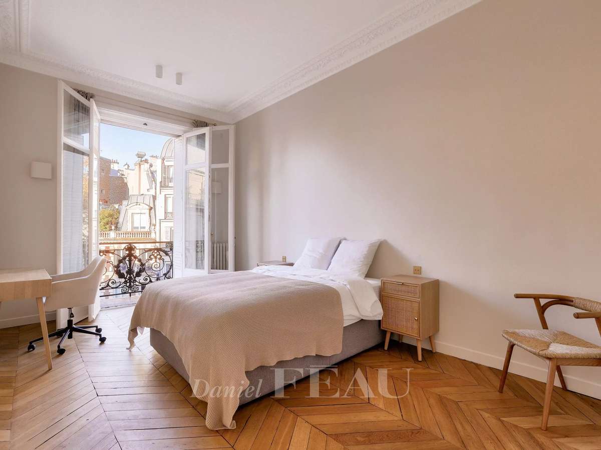 Apartment Paris 17e