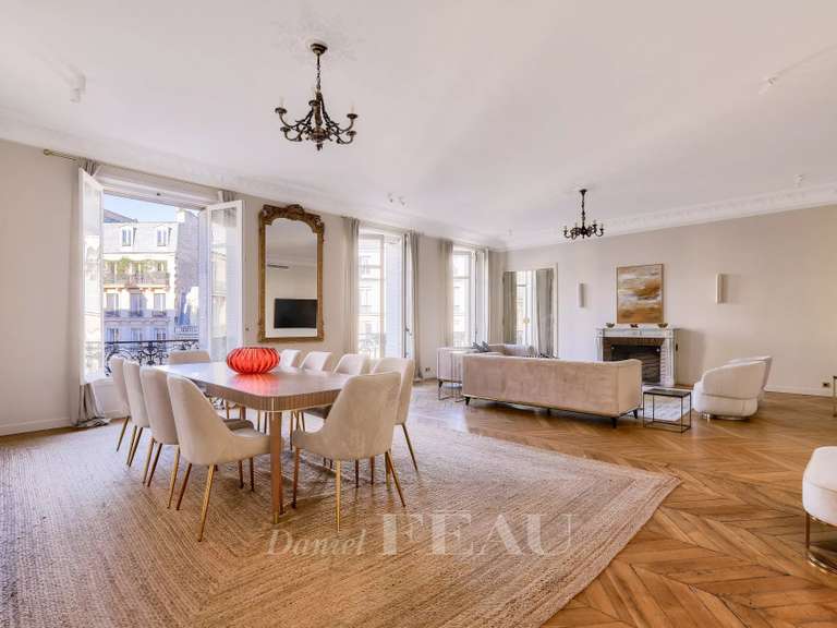 Apartment Paris 17e - 4 bedrooms - 213m²